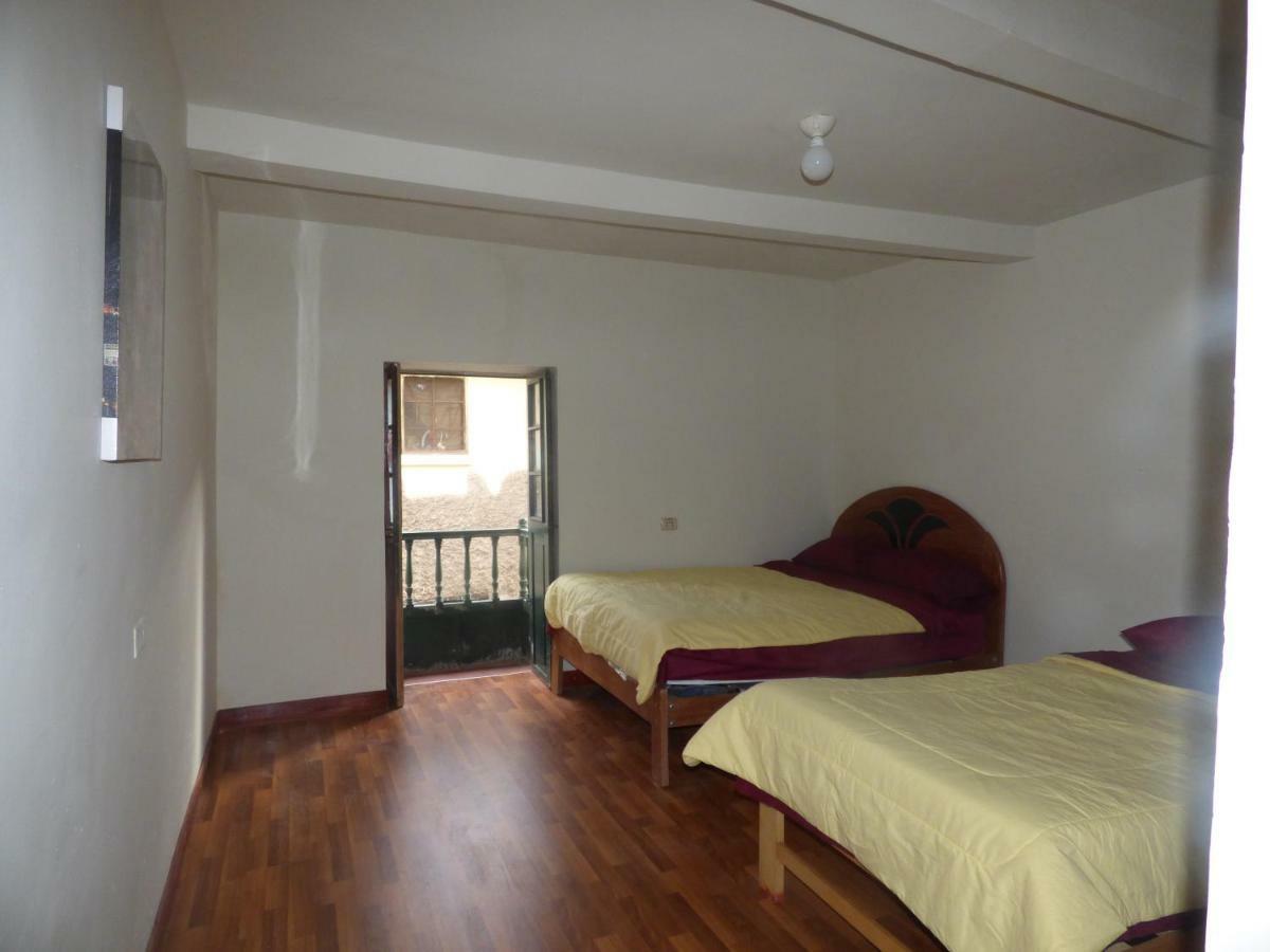 The Grasshopper Hostels Av Alta Куско Екстер'єр фото