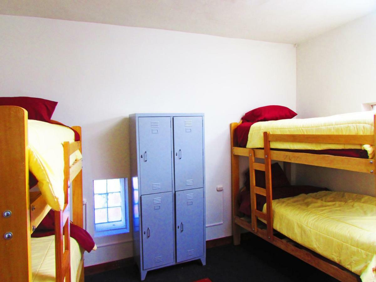 The Grasshopper Hostels Av Alta Куско Екстер'єр фото